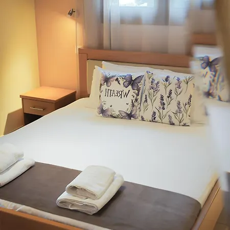 Lavender Aparthotel *